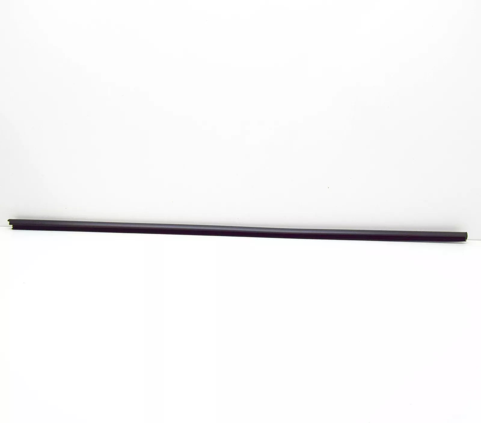 NEW VW FOX 5Z RIGHT INNER DOOR WINDOW SEAL STRIP 5Z38374721NN ORIGINAL