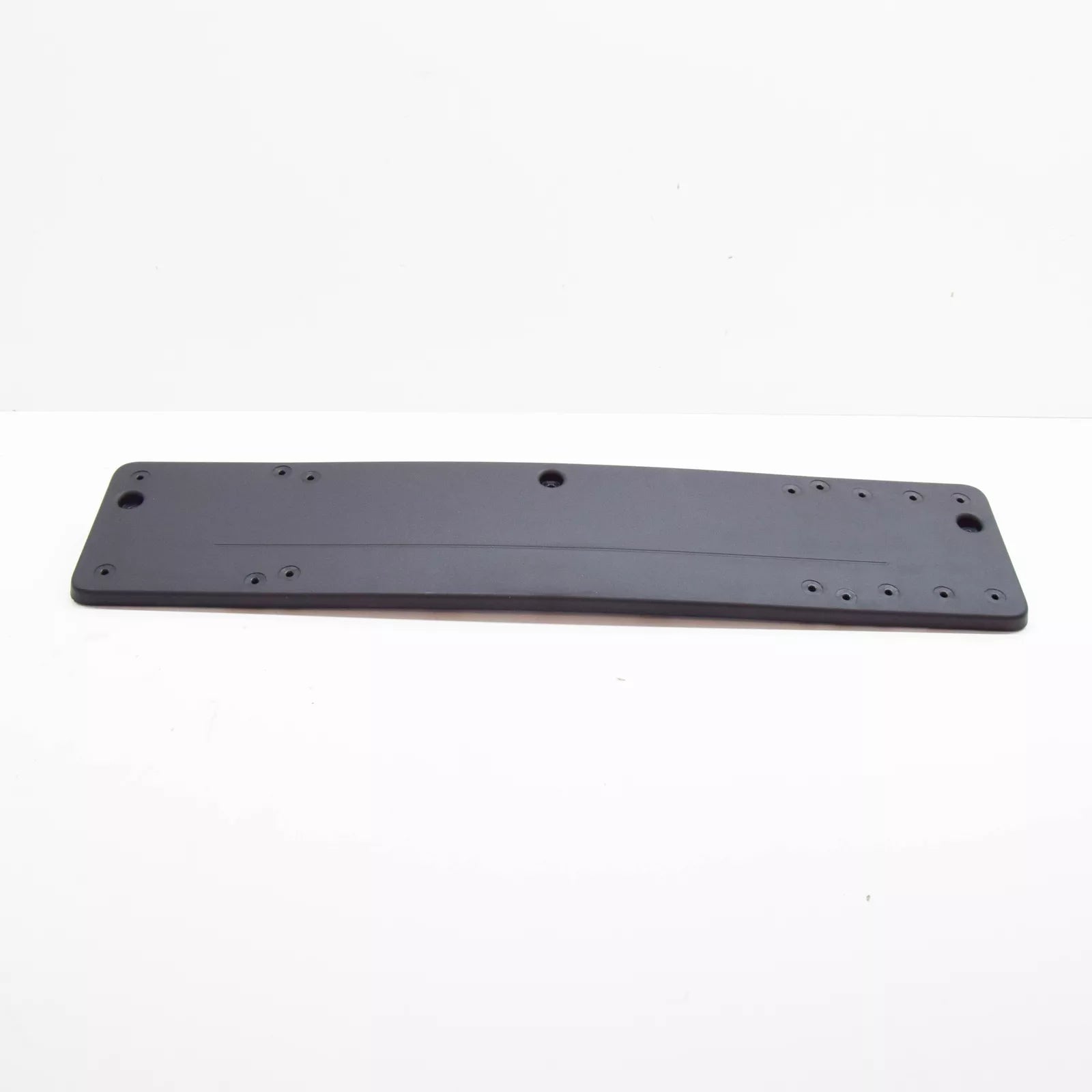 NEW MERCEDES-BENZ E W213 FRONT LICENSE PLATE HOLDER A2138803105 ORIGINAL