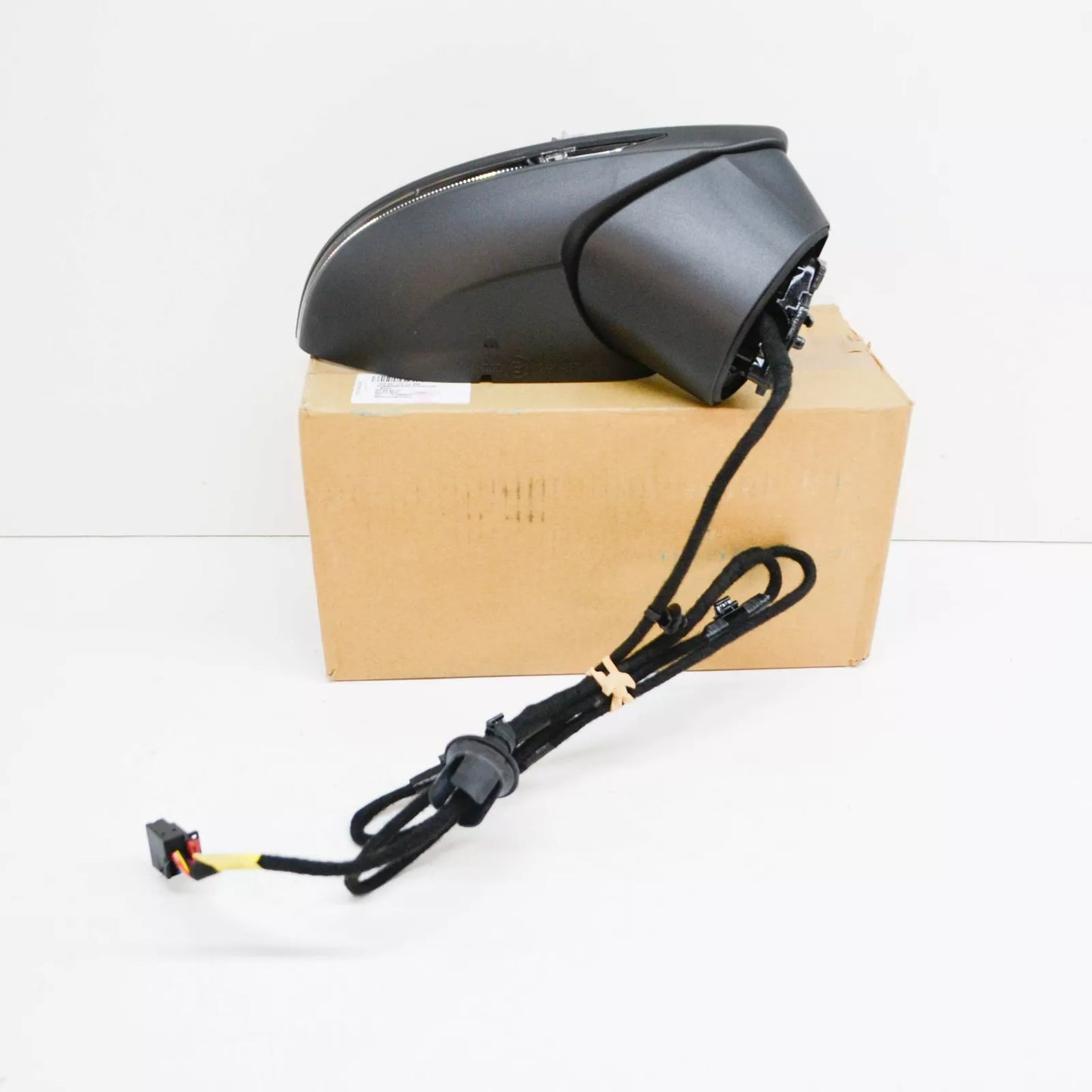 NEW AUDI A7 SPORTBACK 4K RIGHT SIDE DOOR WING MIRROR BASE 4K8857410AA9B9