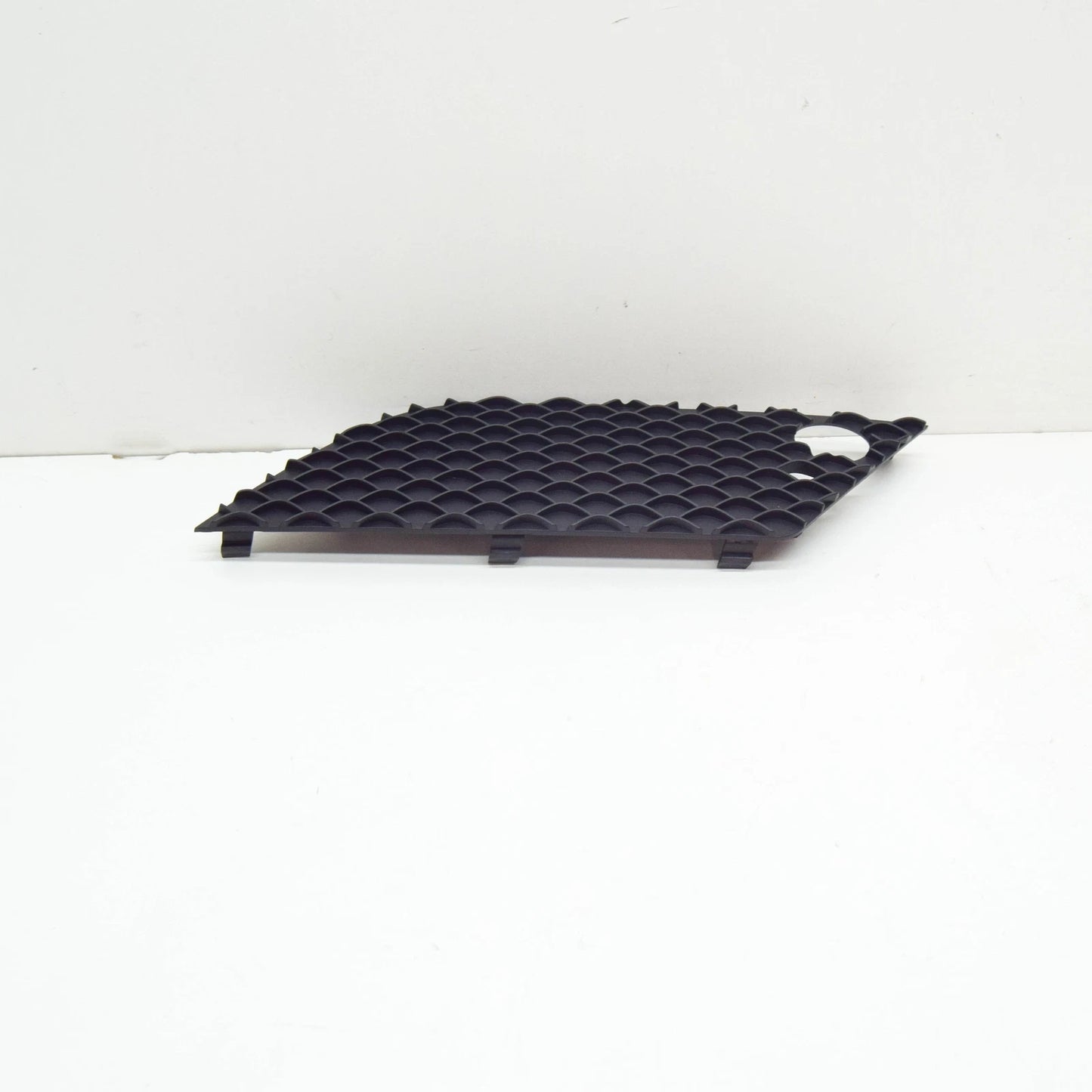 NEW MB GL W166 AMG FRONT BUMPER LOWER RIGHT GRILLE A1668854222 ORIGINAL