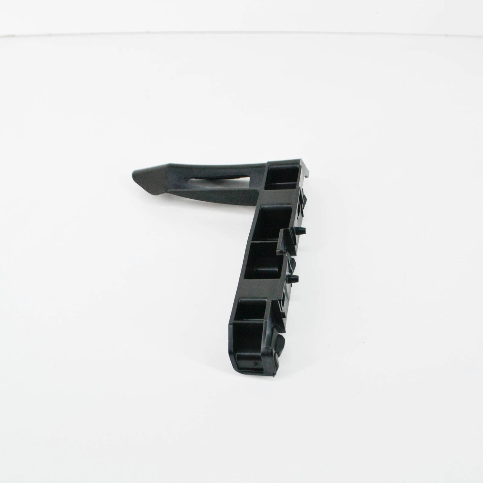 NEW AUDI TT 8J FRONT BUMPER LEFT GUIDE SECTION 8J0807183B