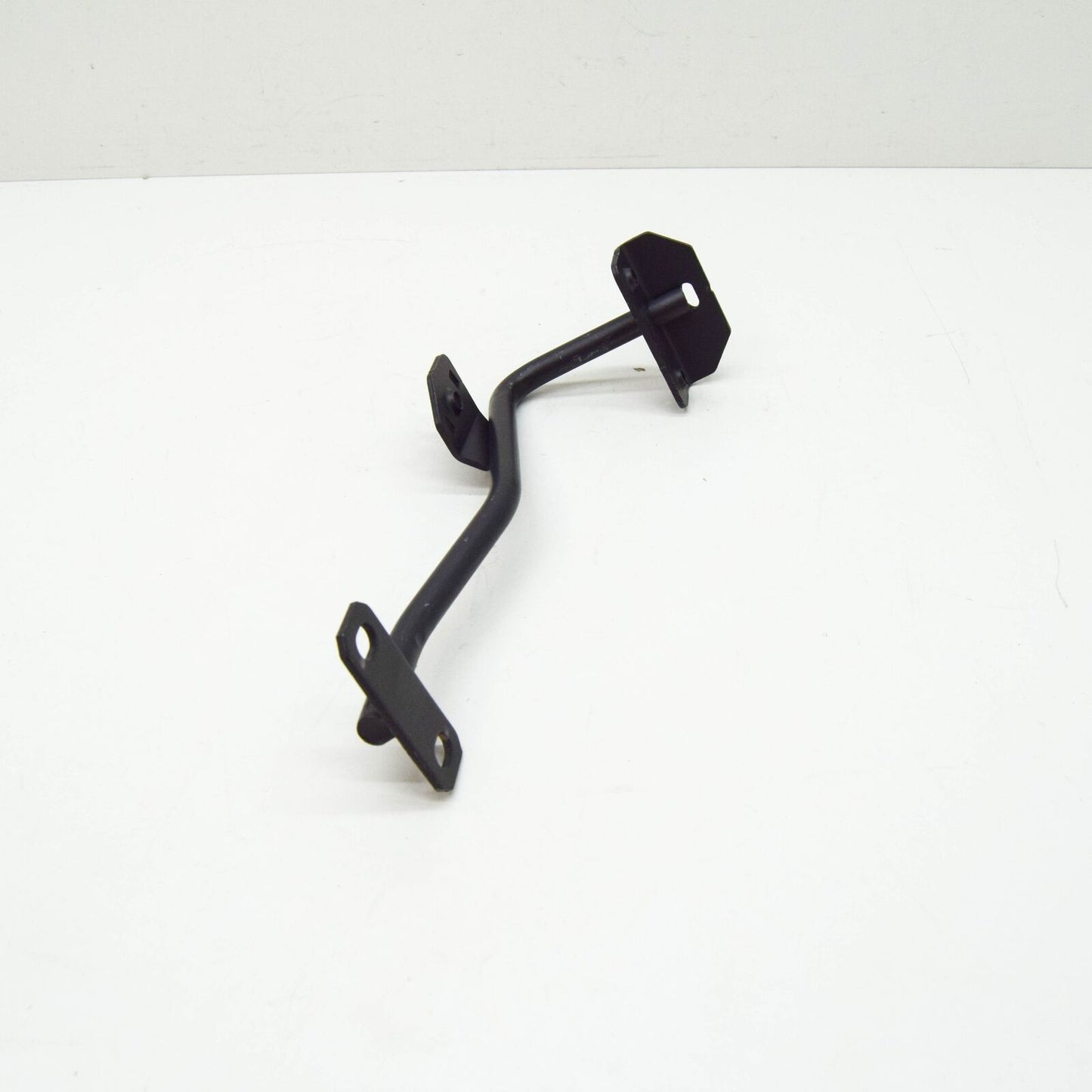 NEW MERCEDES-BENZ AMG GT X290 RADIATOR SUPPORT BRACKET A2908980000 ORIGINAL