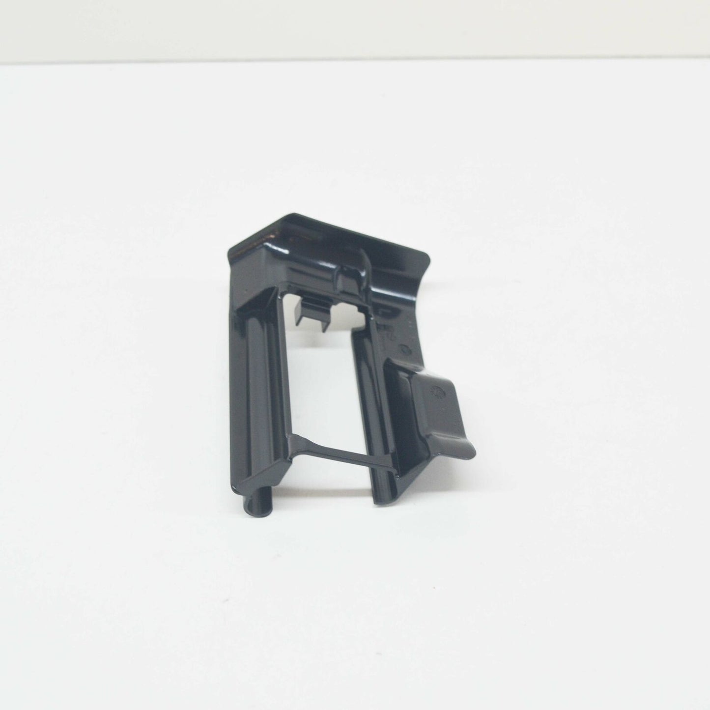 NEW MB E W211 FRONT LEFT SEAT INSIDE FRONT TRACK COVER A21191925209051 ORIGINAL