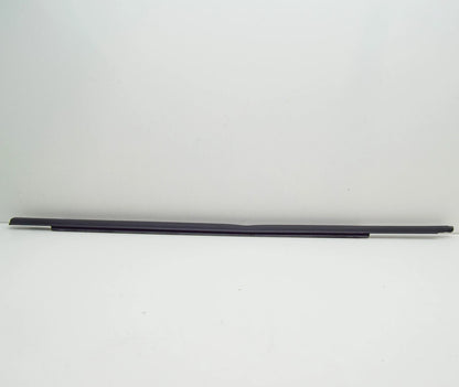 NEW AUDI Q3 8U FRONT LEFT OUTER DOOR WINDOW APERTURE SEAL 8U0837477 ORIGINAL