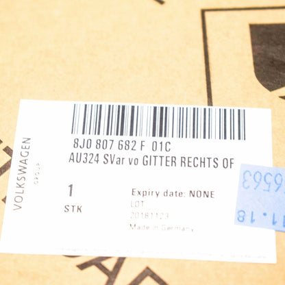 NEW AUDI TT 8J RIGHT FOG LIGHT GRILLE 8J0807682F01C