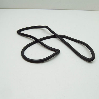 NEW MERCEDES-BENZ C W202 FRONT LEFT HEADLAMP LENS SEAL A2028261380 ORIGINAL