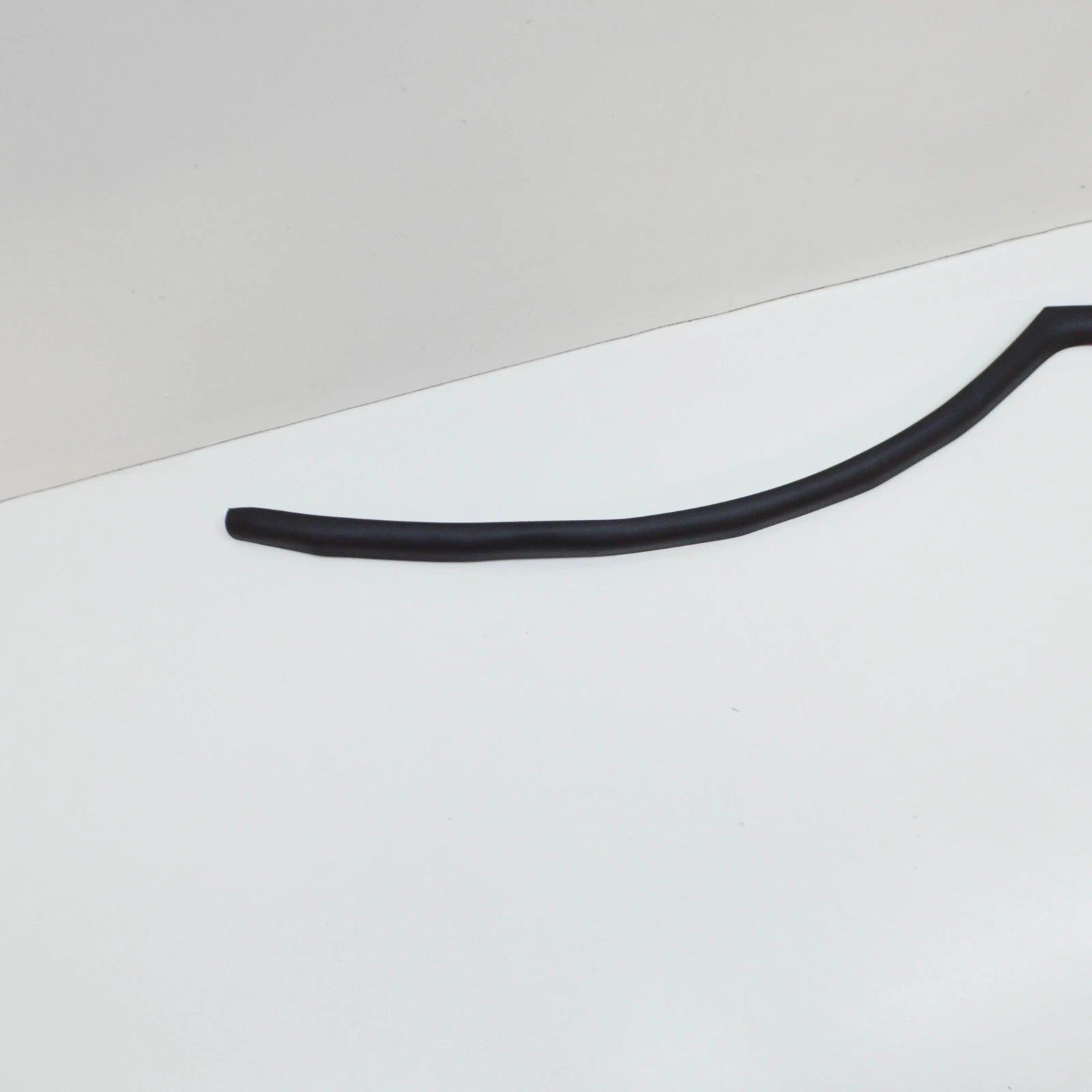 NEW VW TOUAREG 7P5 REAR RIGHT DOOR SEAL 7P0839762K ORIGINAL