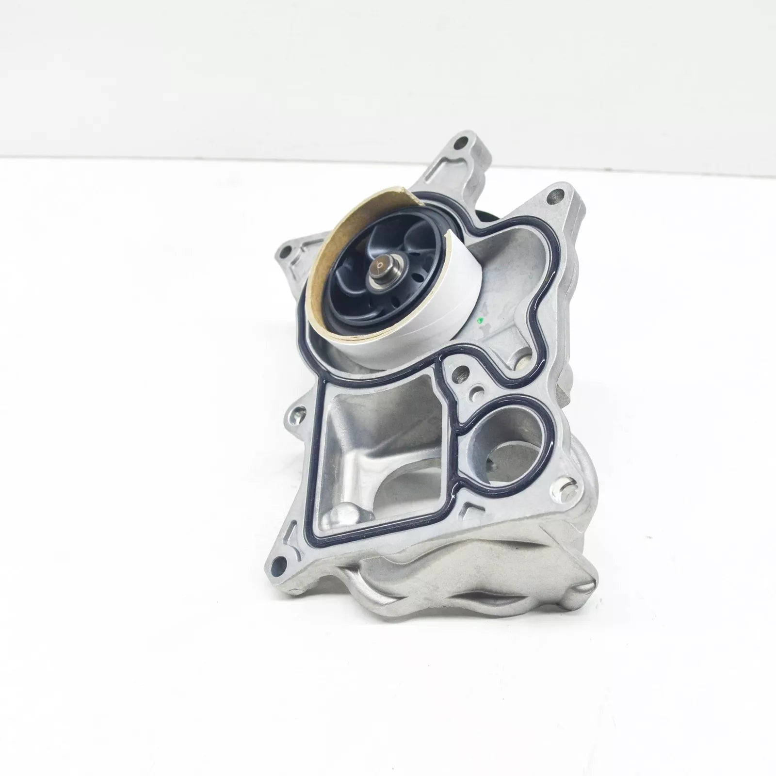 NEW BMW E70N E71 F01N F02N F06 F06N F07 X5 WATER PUMP 8516205 11518516205