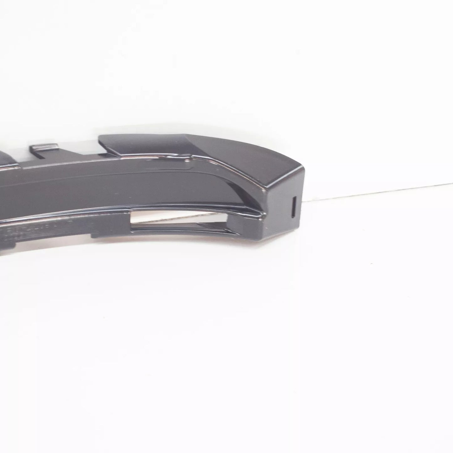 NEW AUDI Q7 4M FRONT BUMPER LEFT END CAP COVER 4M0807749B ORIGINAL