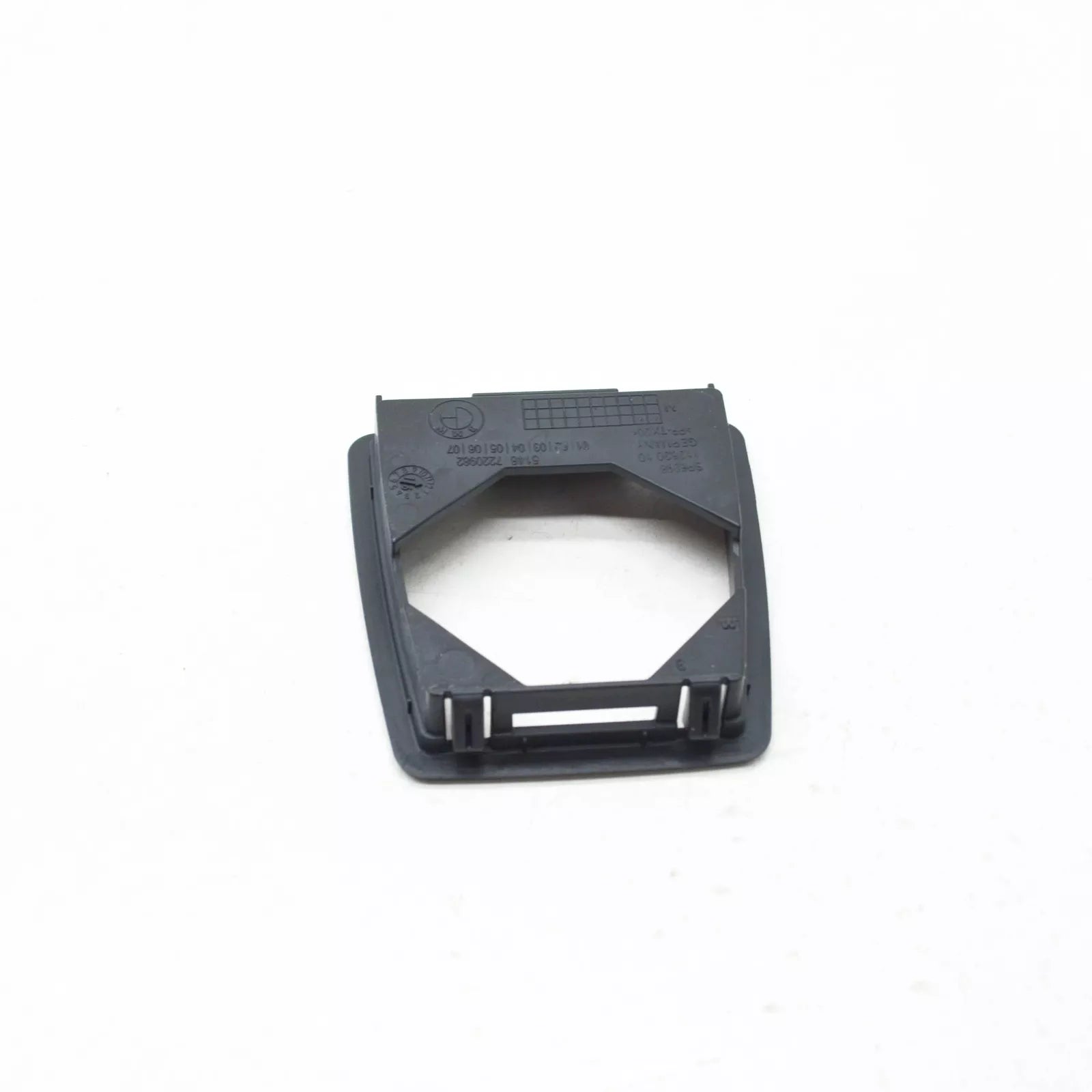 NEW BMW 5 F10 REAR WINDOW SHELF TRAY TRIM CAP 51467225282 ORIGINAL