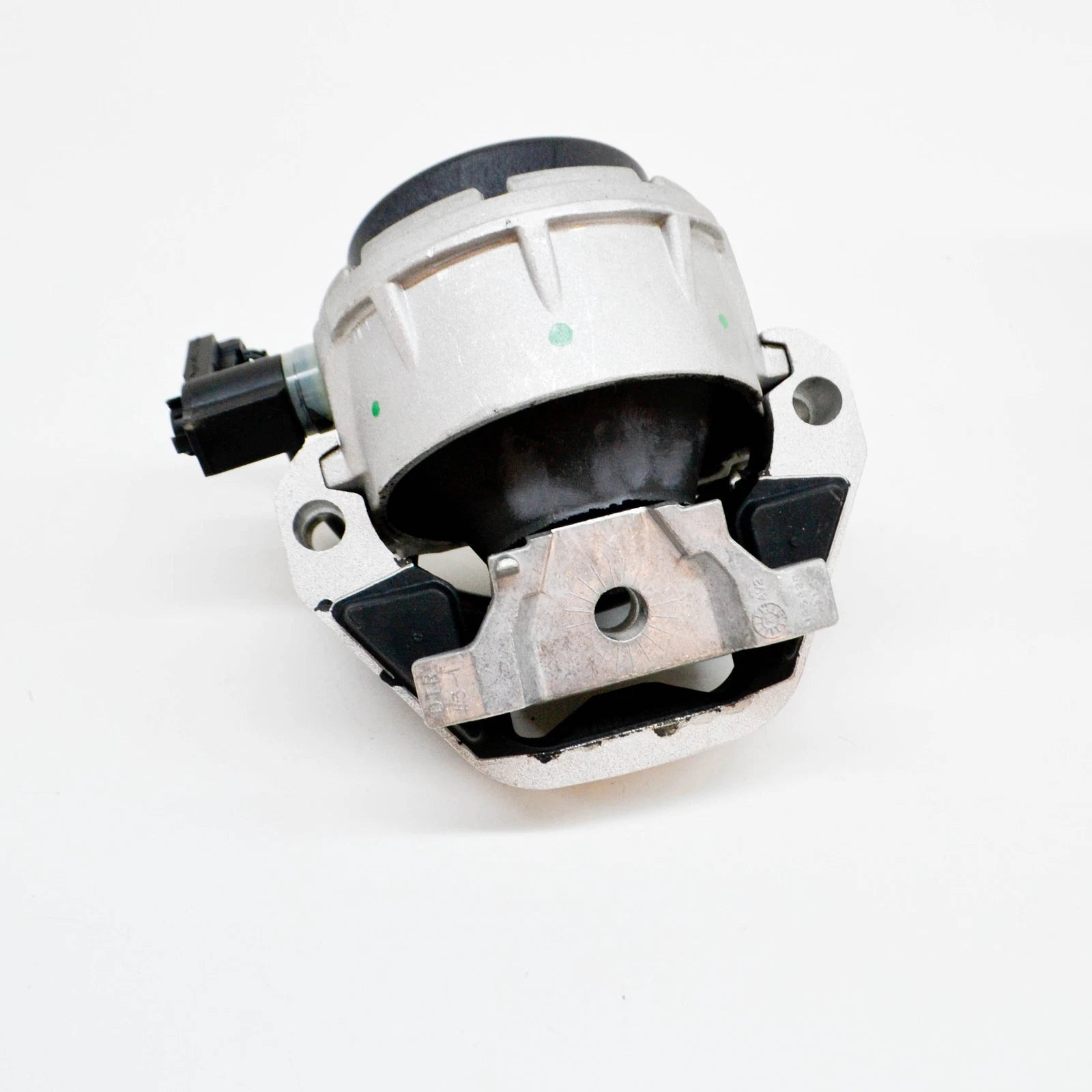 NEW AUDI A6 C7 LEFT SIDE ENGINE HYDRO-MOUNTING 4G0199381NS ORIGINAL