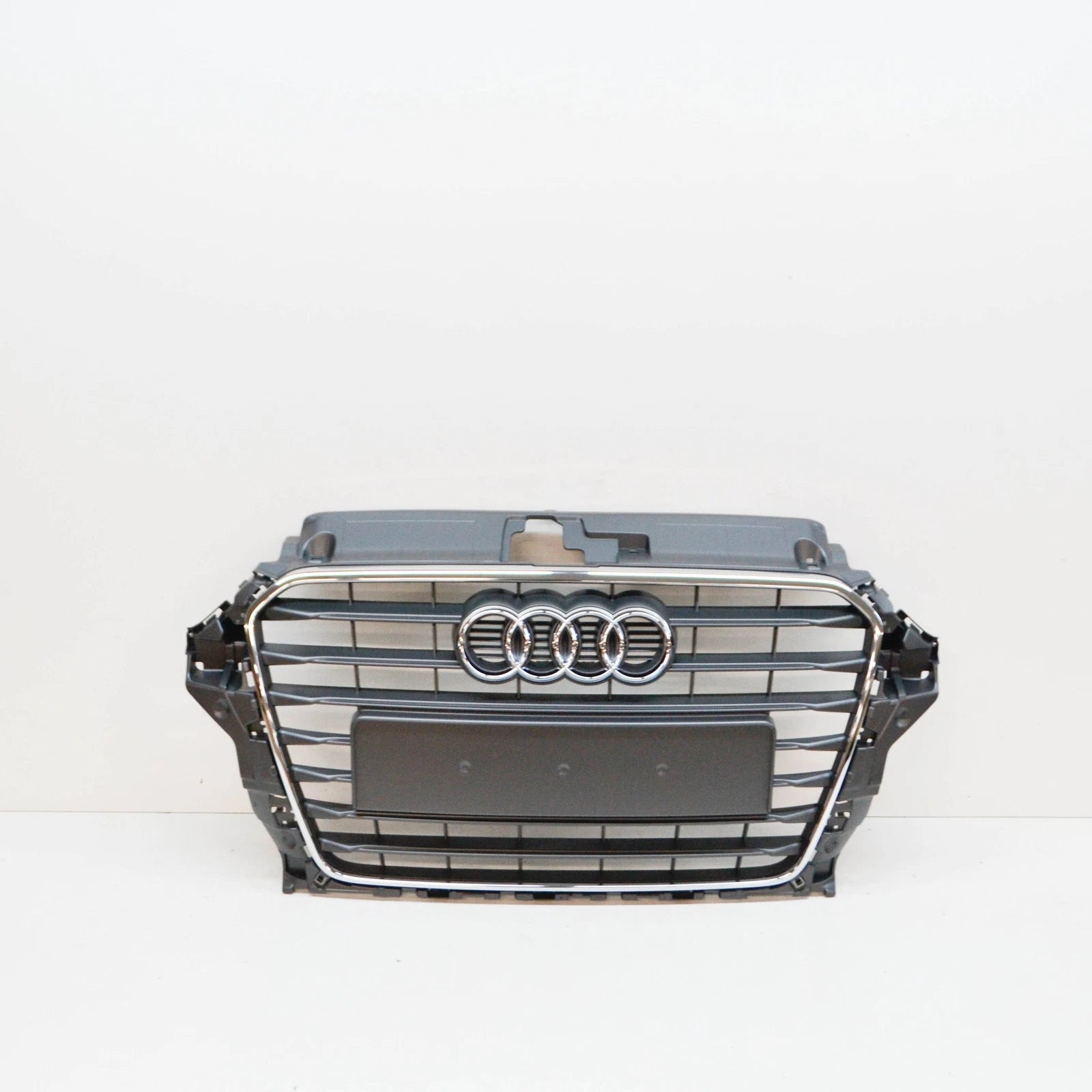 NEW AUDI A3 SPORTBACK 8V FRONT RADIATOR GRILLE 8V38536511QP