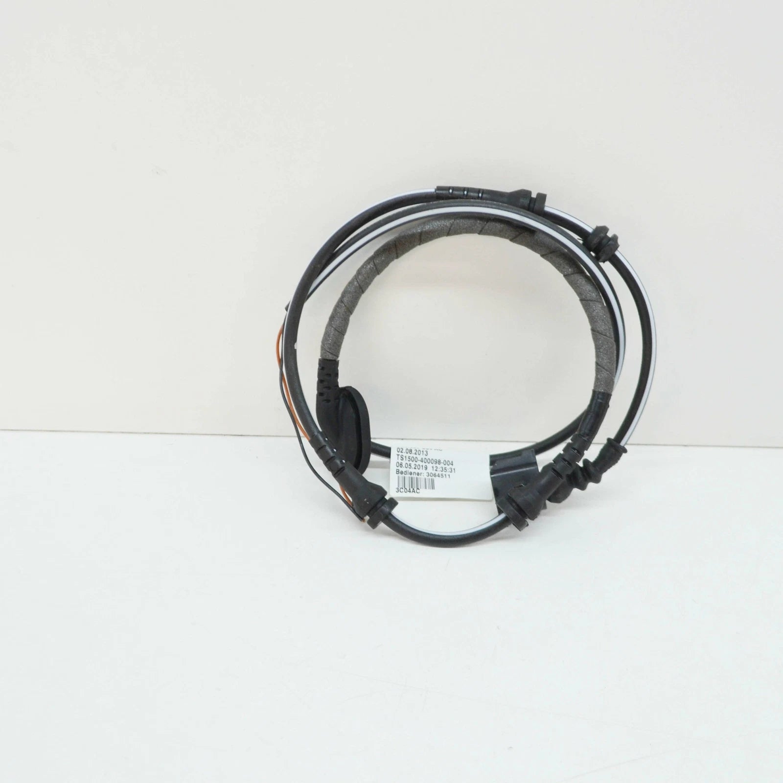 NEW VW PASSAT B7 REAR RIGHT ABS SENSOR WIRING HARNESS 3C0927904AC