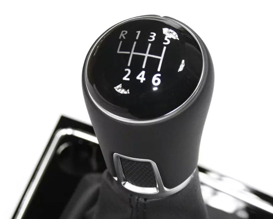 NEW VW TOURAN 5T GEAR SHIFTING KNOB WITH TRIM LHD 5TB711113AHQJ ORIGINAL