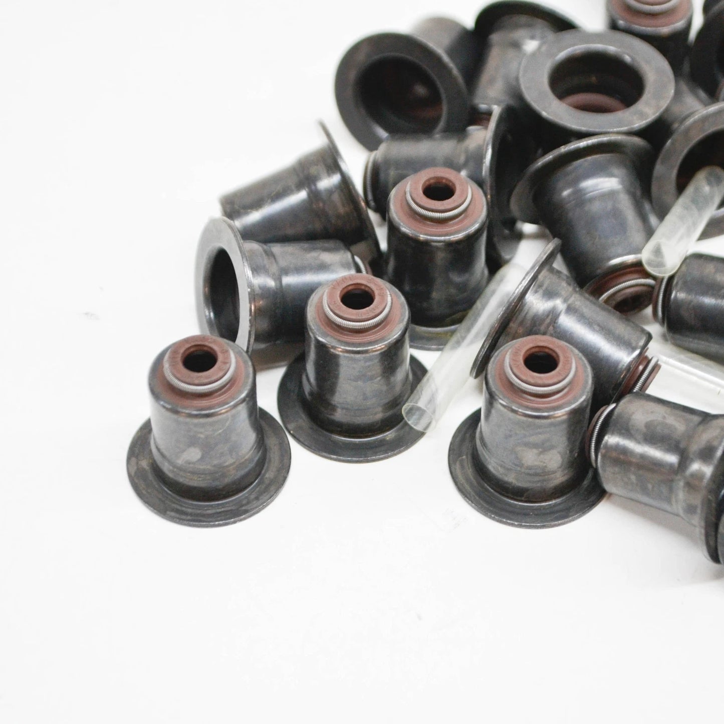 NEW BMW 1 E87 VALVE STEM SEAL RING REPAIR KIT 11340032582 ORIGINAL