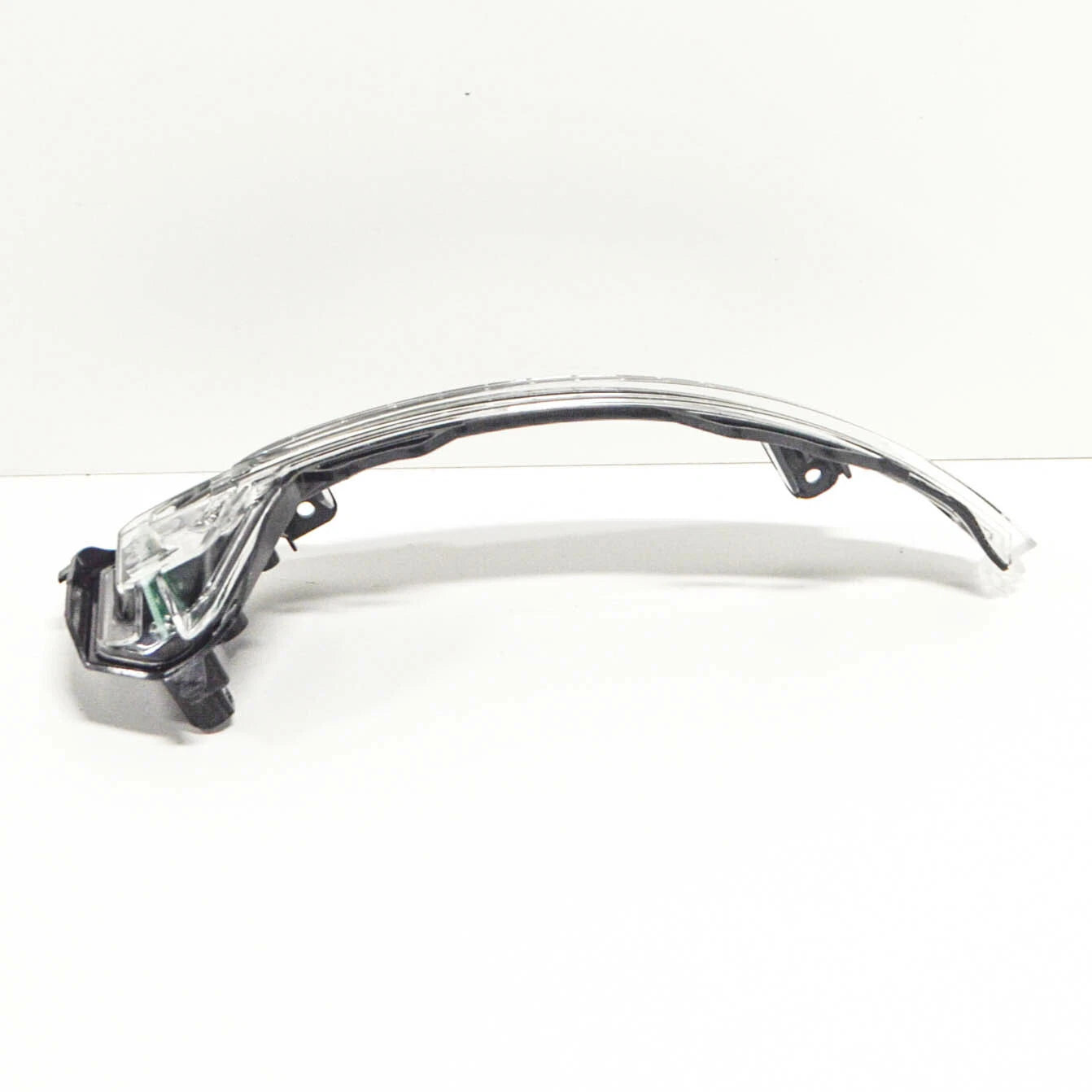 NEW VW TIGUAN MK2 FRONT RIGHT DOOR MIRROR TURN SIGNAL 5NA949102A ORIGINAL