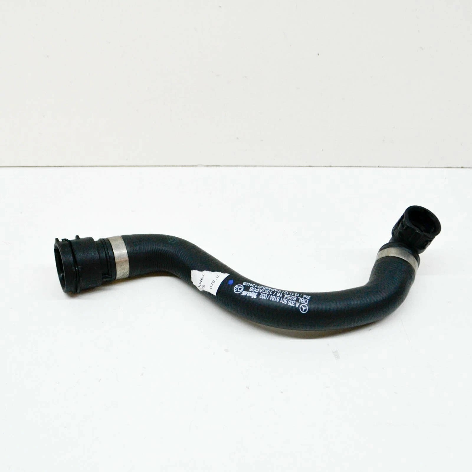 NEW MERCEDES-BENZ C-CLASS W205 COOLER HOSE A2055018184 ORIGINAL