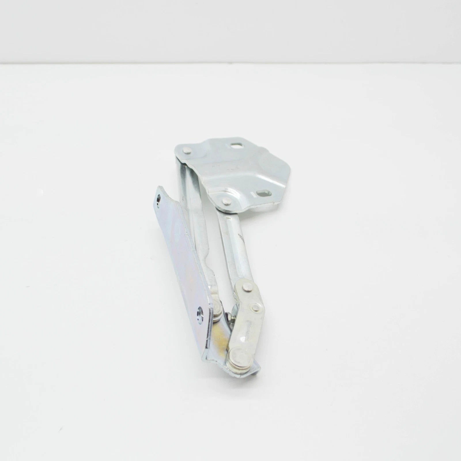 NEW VW CADDY IV SA FRONT LEFT BONNET HINGE 2K5823301