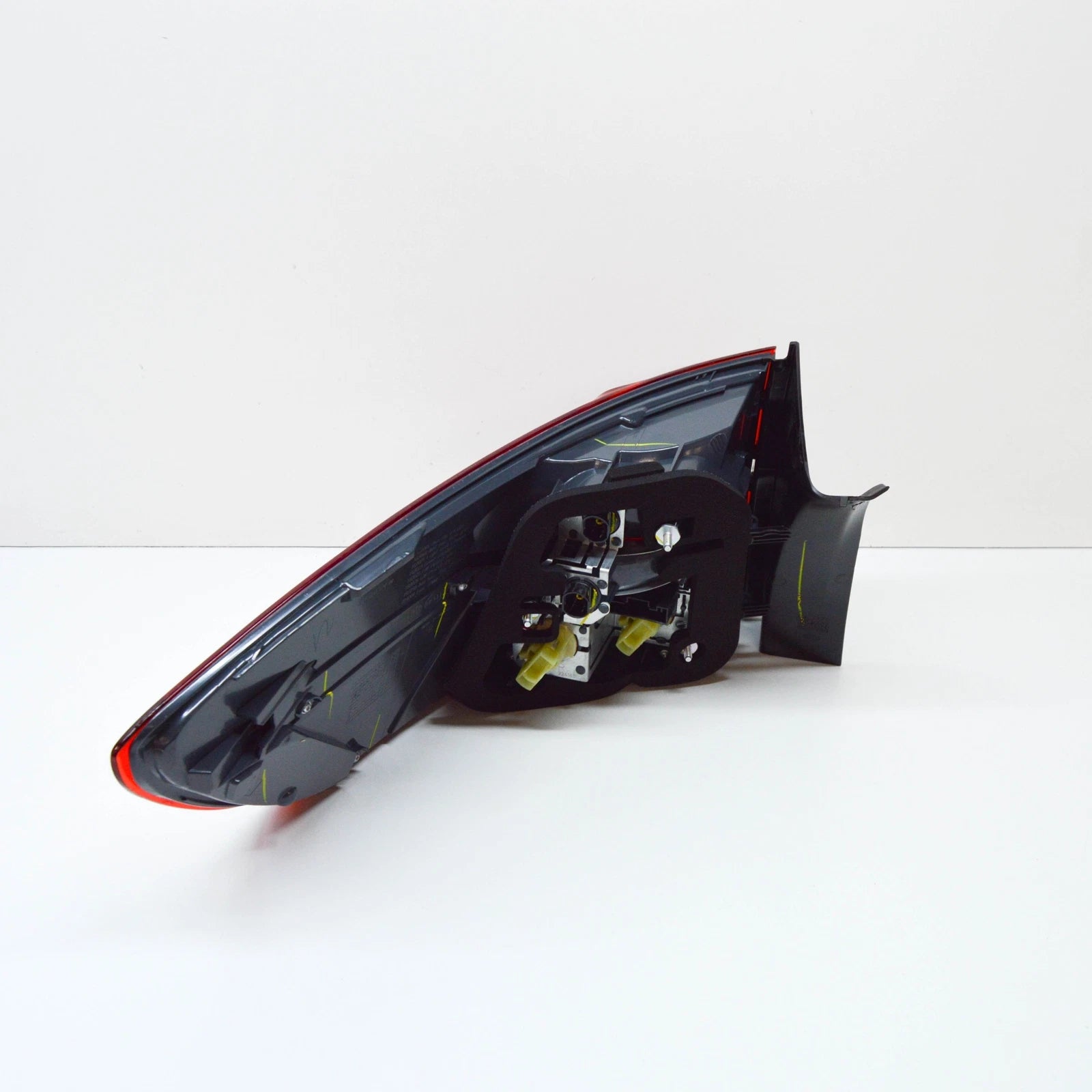 NEW BMW X6 E71 REAR RIGHT TAILLIGHT 63217295004 7295004 ORIGINAL