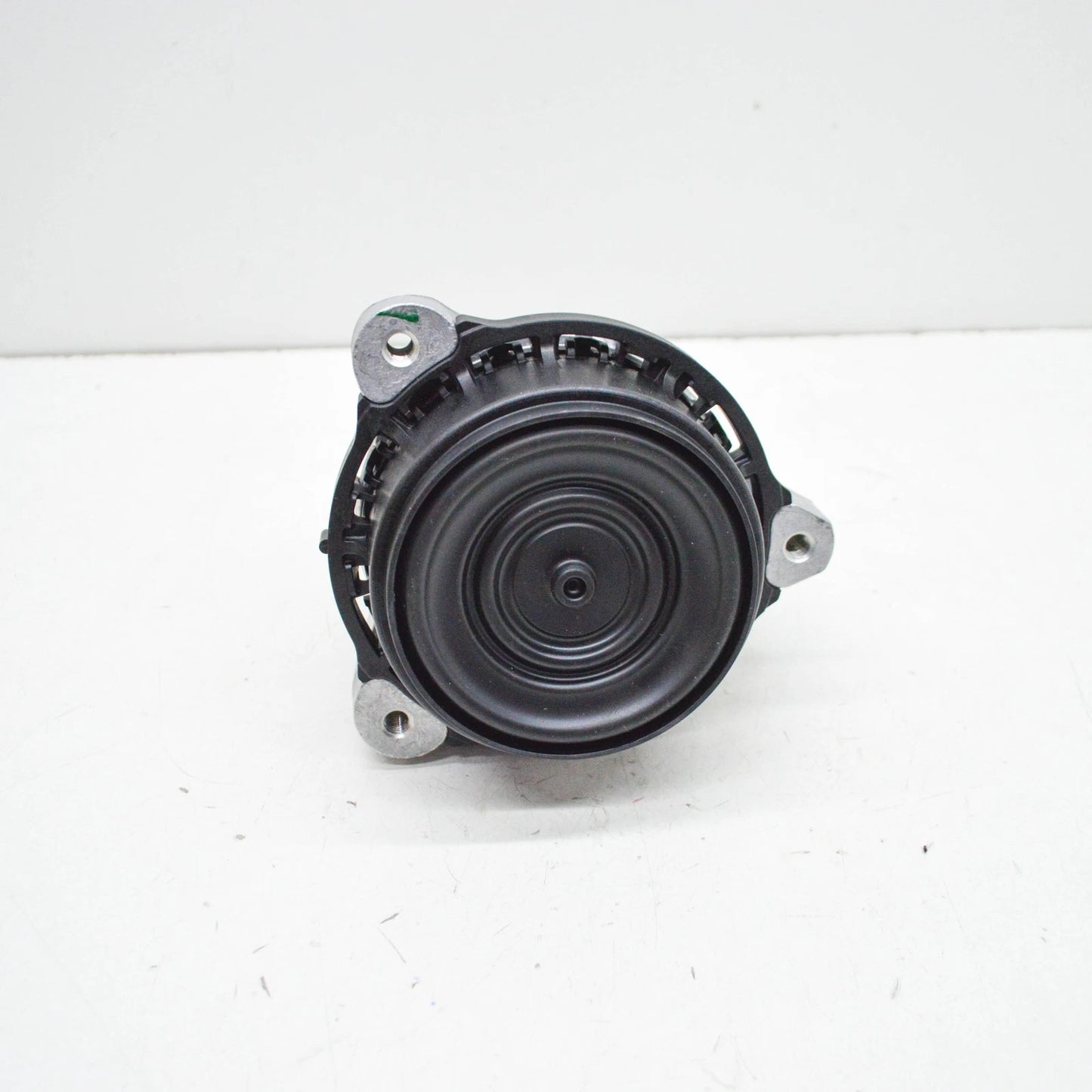 NEW BMW M5 F90 RIGHT SIDE ENGINE MOUNT 22116860458 6860458 ORIGINAL