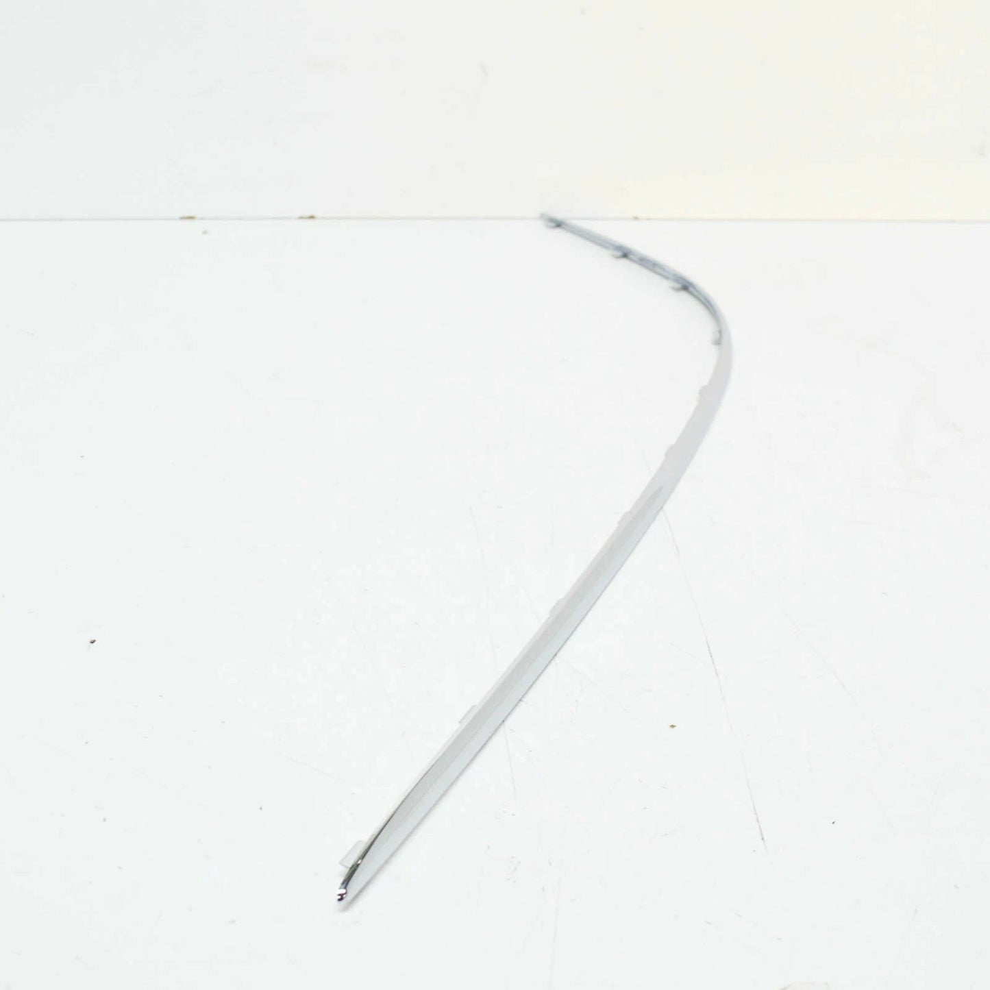 NEW MB CLK C209 FRONT LEFT BUMPER CHROME MOULDING AVANTGARDE A2098850321