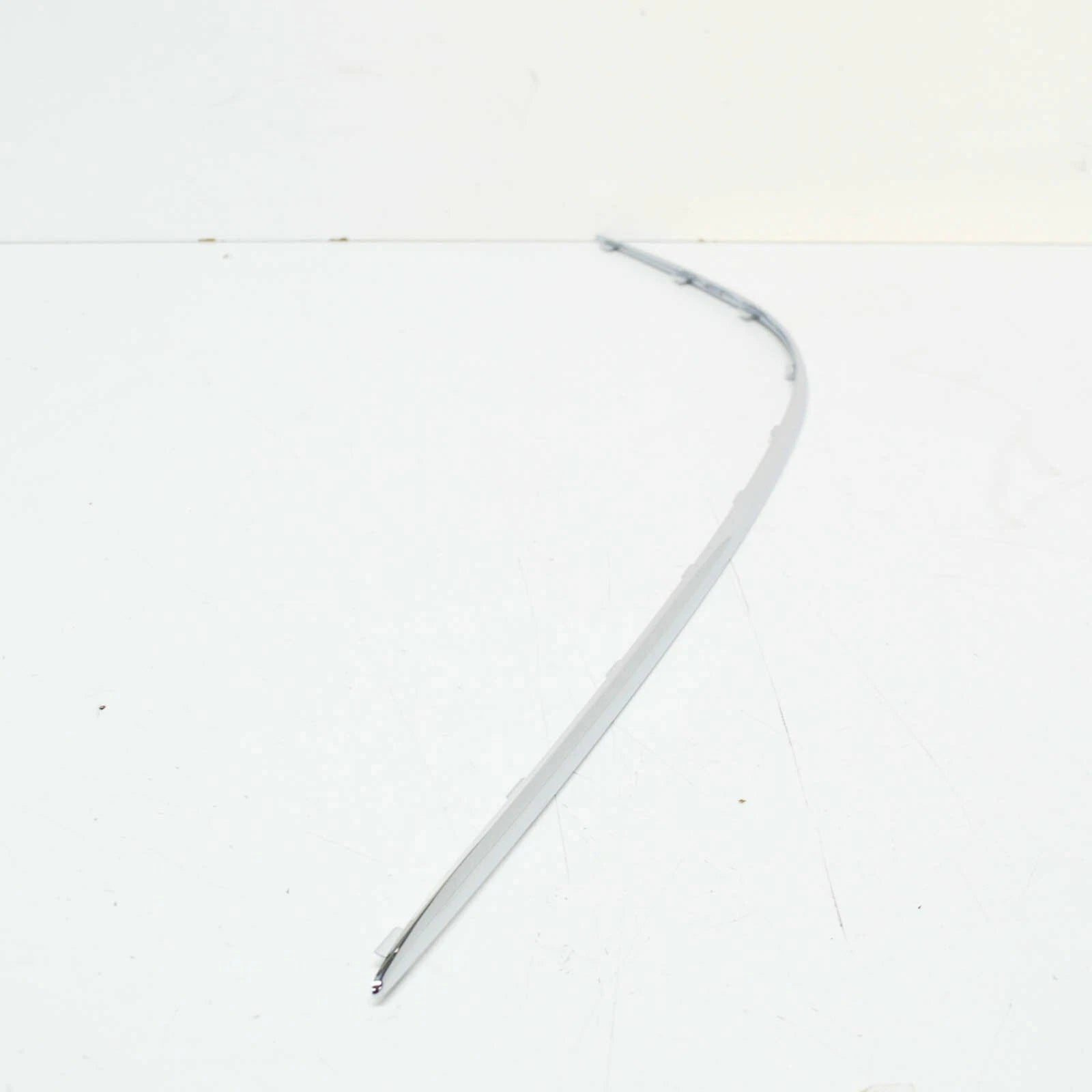 NEW MB CLK C209 FRONT LEFT BUMPER CHROME MOULDING AVANTGARDE A2098850321