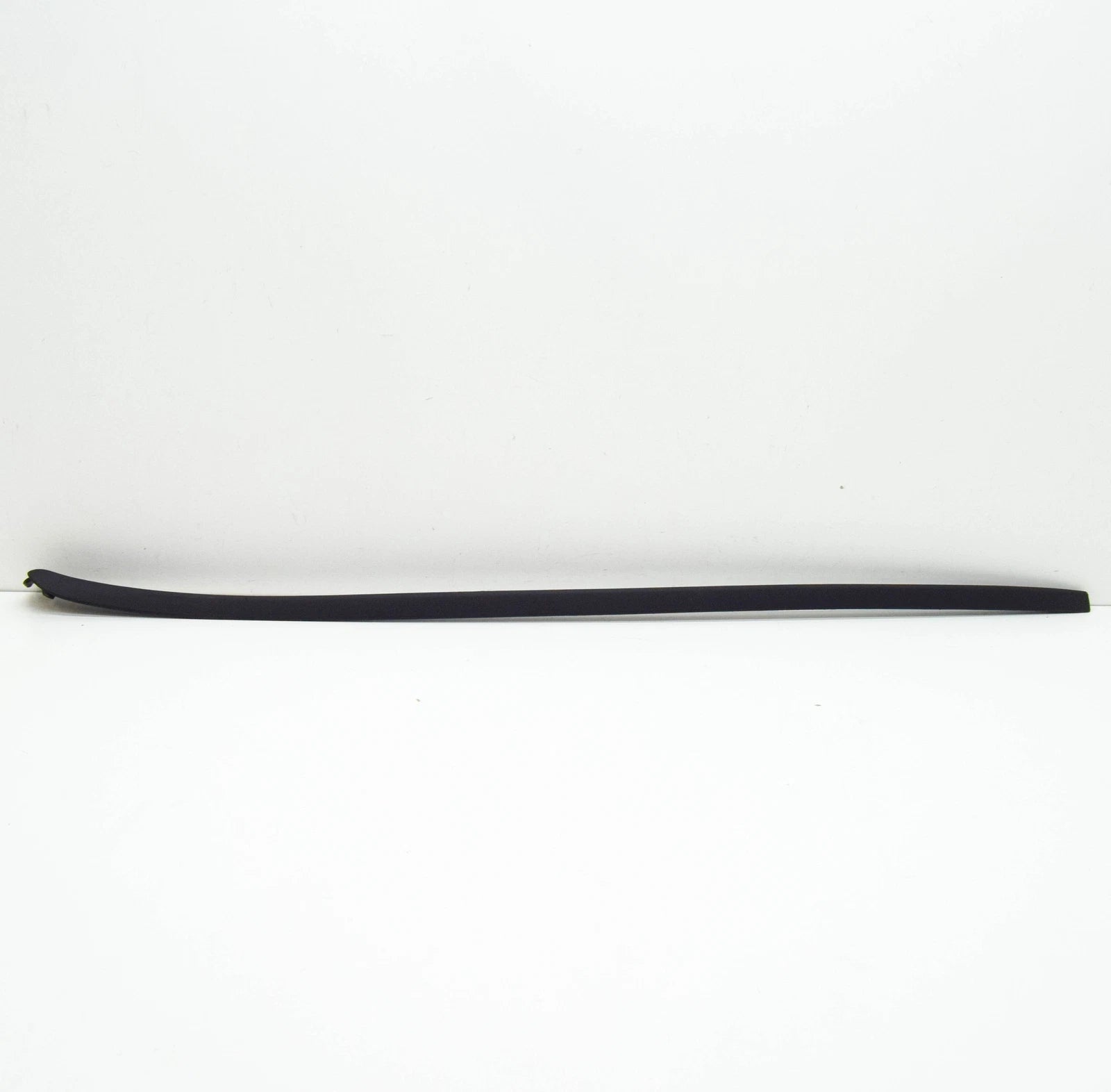 NEW SEAT LEON 5F LEFT WINDSCREEN TRIM STRIP 5F0854319E9B9 ORIGINAL