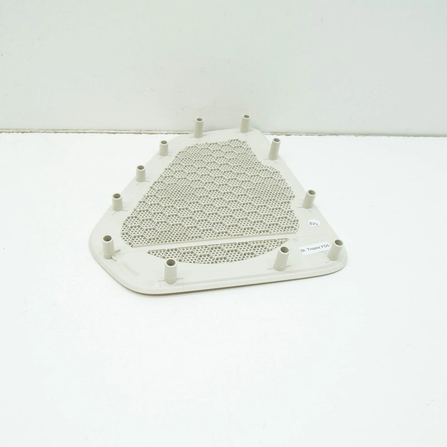 NEW VW TOUAREG 7P MK2 REAR RIGHT DOOR LOUDSPEAKER COVER 7P6868160NX1 ORIGINAL