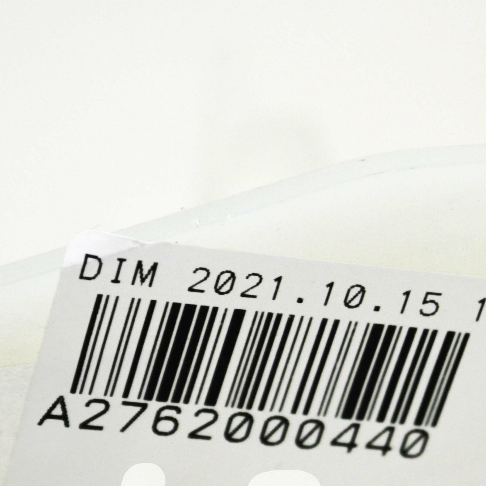 NEW MB E W212 ENGINE COOLING EXPANSION TANK BRACKET A2762000440 ORIGINAL