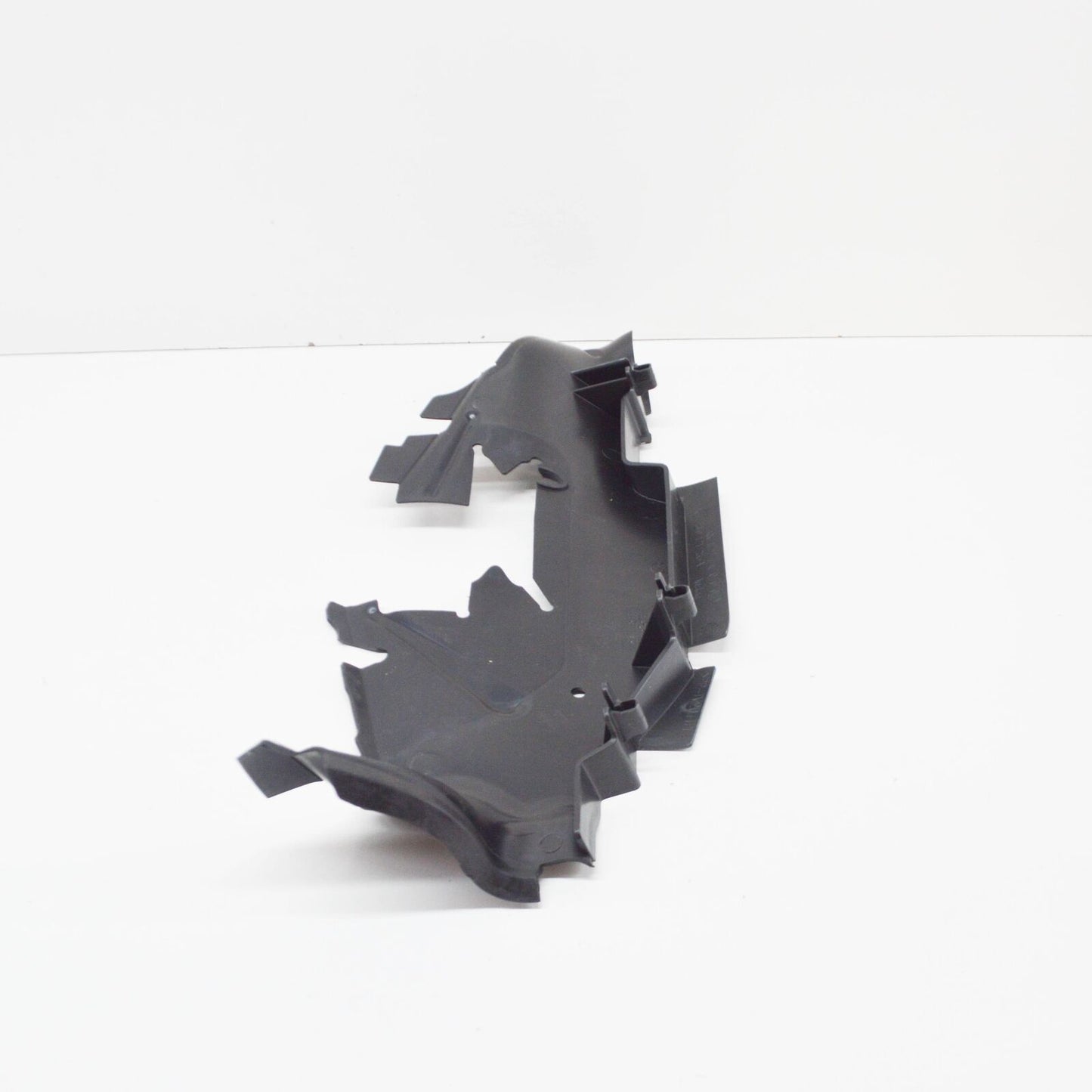 NEW AUDI A3 8V LEFT AIR GUIDE 8V0121283A ORIGINAL