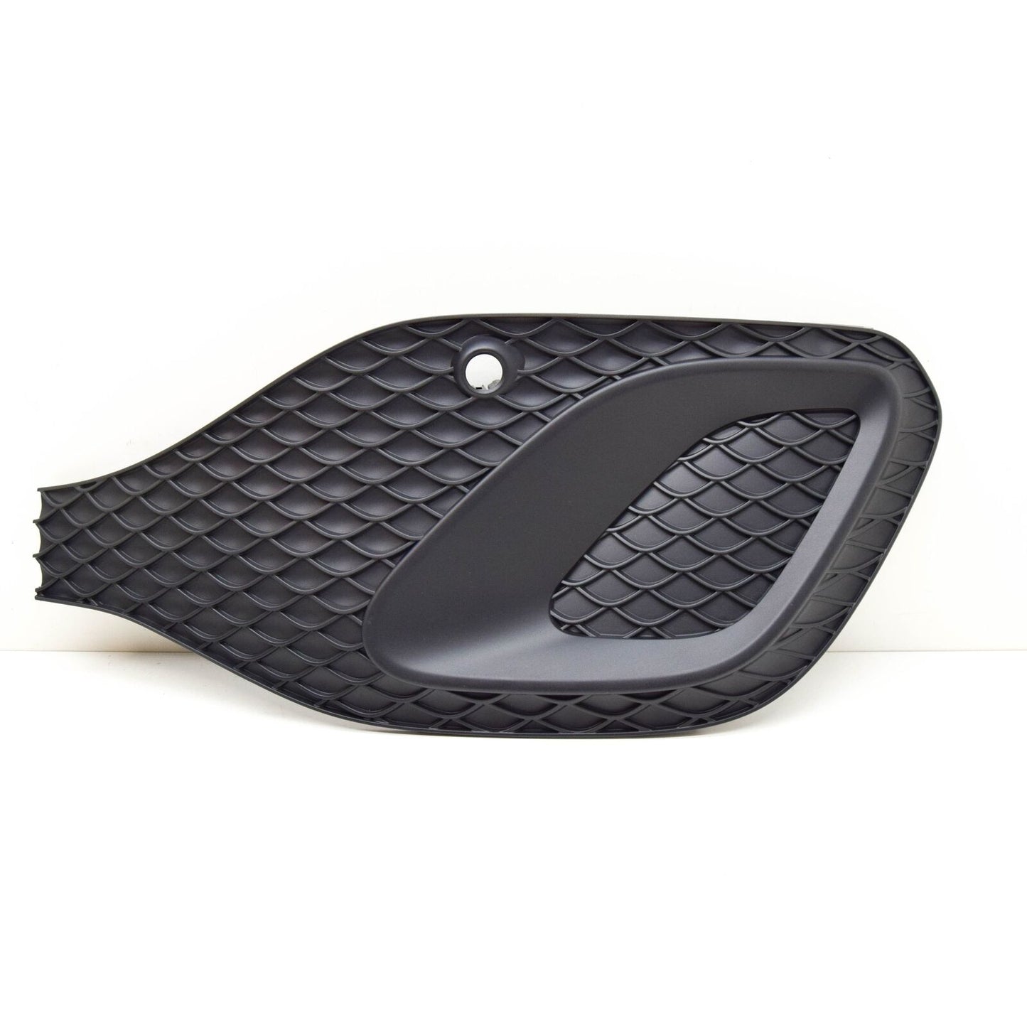 NEW MB GLA H247 FRONT BUMPER LOWER OUTER RIGHT GRILLE COVER A2478851004 ORIGINAL