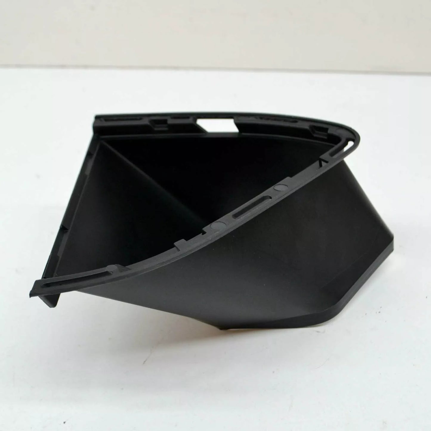 NEW BMW 1 F21 LEFT AIR DUCT SCOOF TRIM M 51118064279 ORIGINAL