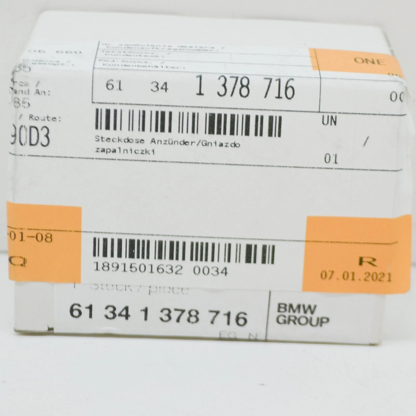 NEW BMW 8 E31 CIGARETTE LIGHTER PLUG SOCKET 61341378716 ORIGINAL