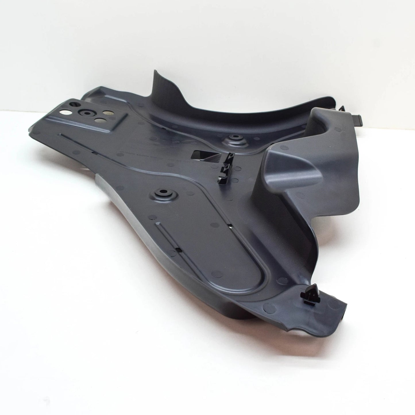 NEW MB VITO W447 REAR TO LEFT WHEEL ARCH SPLASH GUARD A44788903009051 ORIGINAL