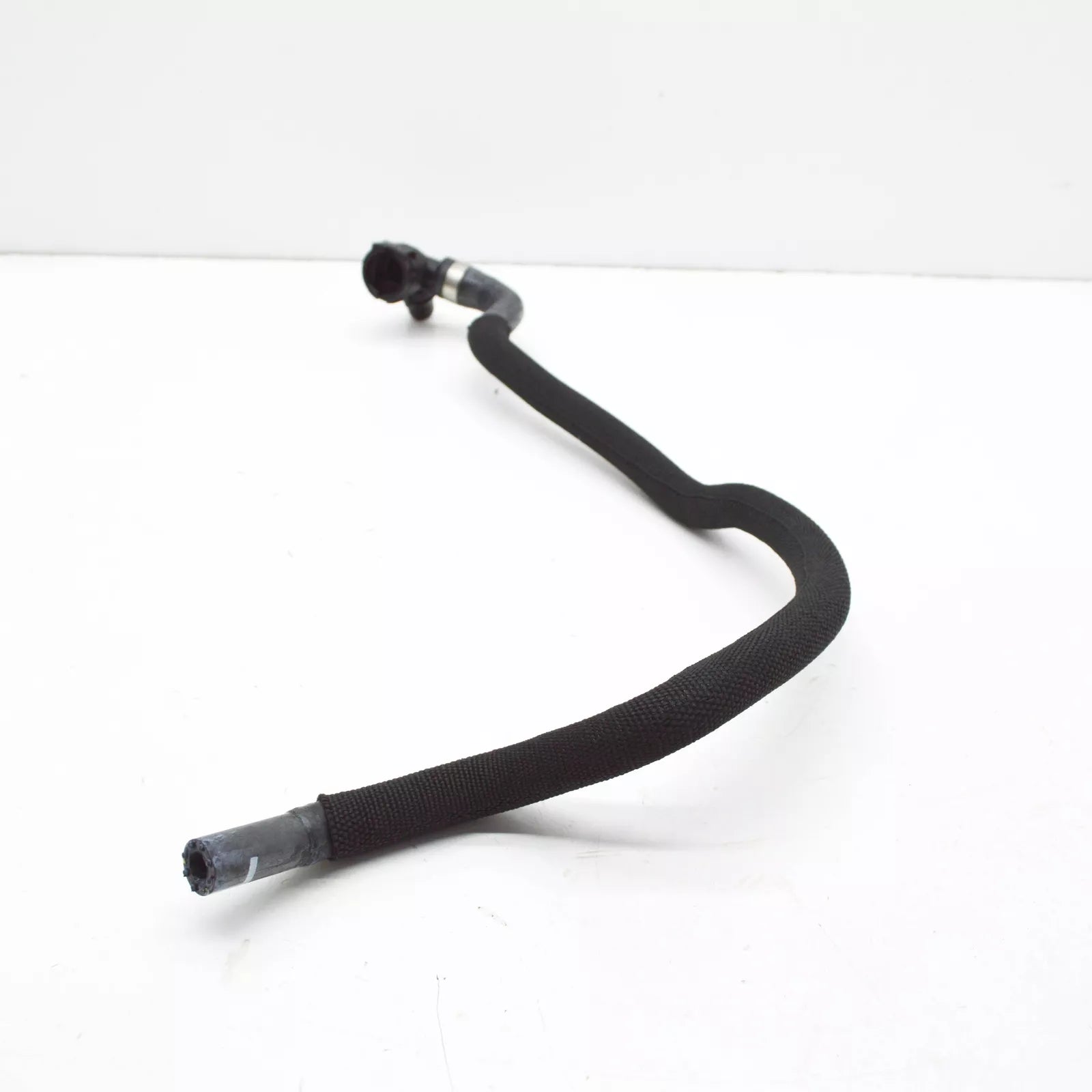NEW BMW X5 M F85 TURBOCHARGER-COOLANT HOSE PIPE 11537848379 ORIGINAL