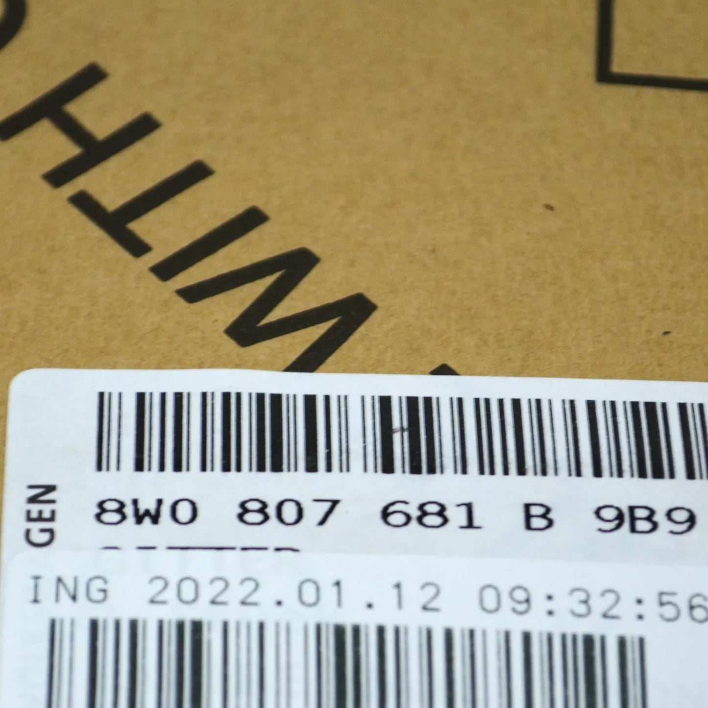 NEW AUDI A4 B9 FRONT BUMPER LEFT VENT GRILLE 8W0807681B9B9