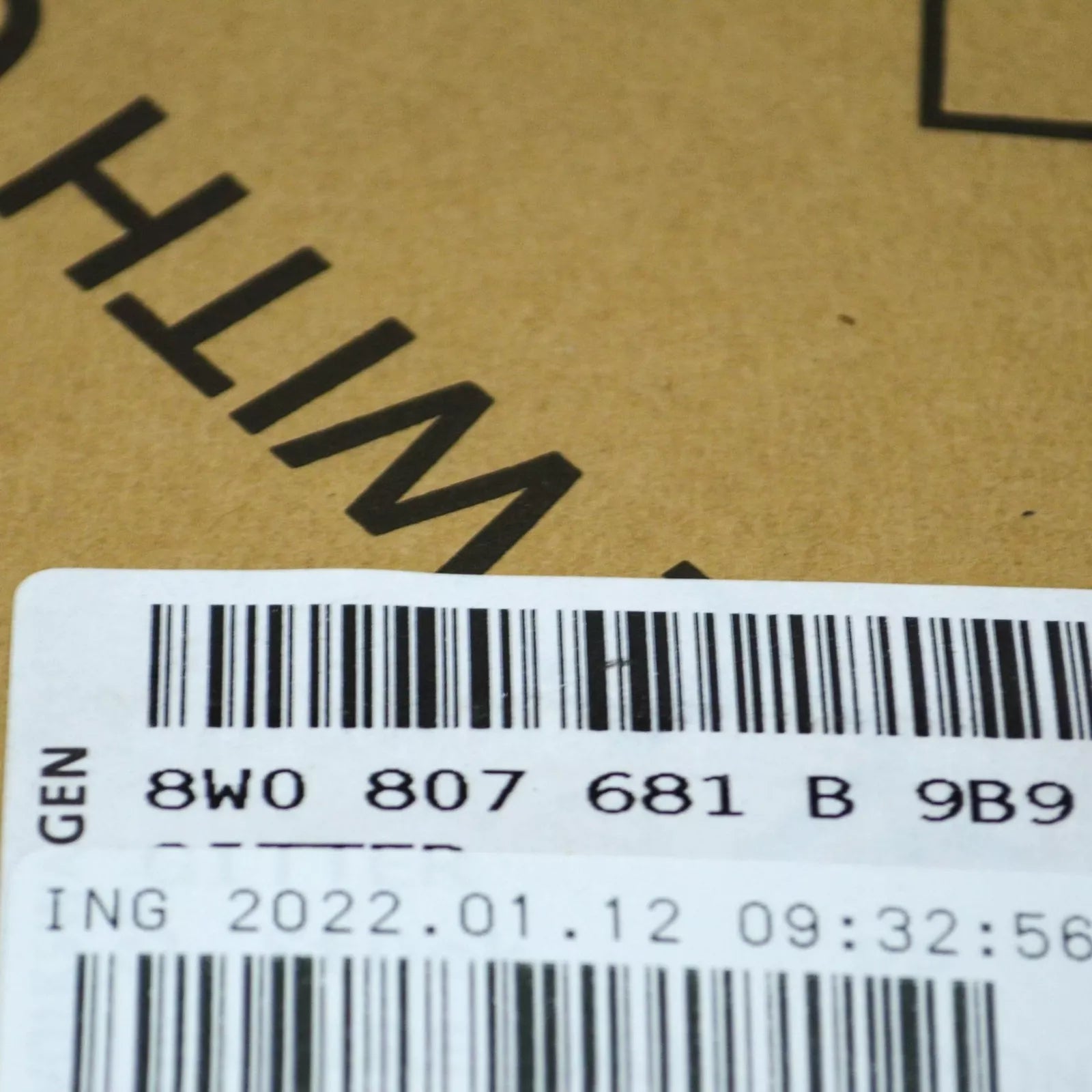 NEW AUDI A4 B9 FRONT BUMPER LEFT VENT GRILLE 8W0807681B9B9