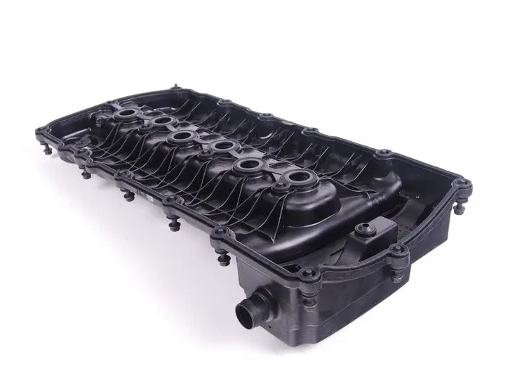 NEW VOLKSWAGEN CC VALVE COVER WITH GASKET 03H103429L ORIGINAL