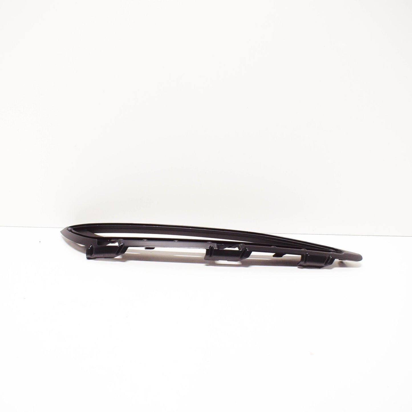 NEW AUDI Q7 4M FRONT BUMPER LEFT AIR GUIDE 4M0807157A ORIGINAL