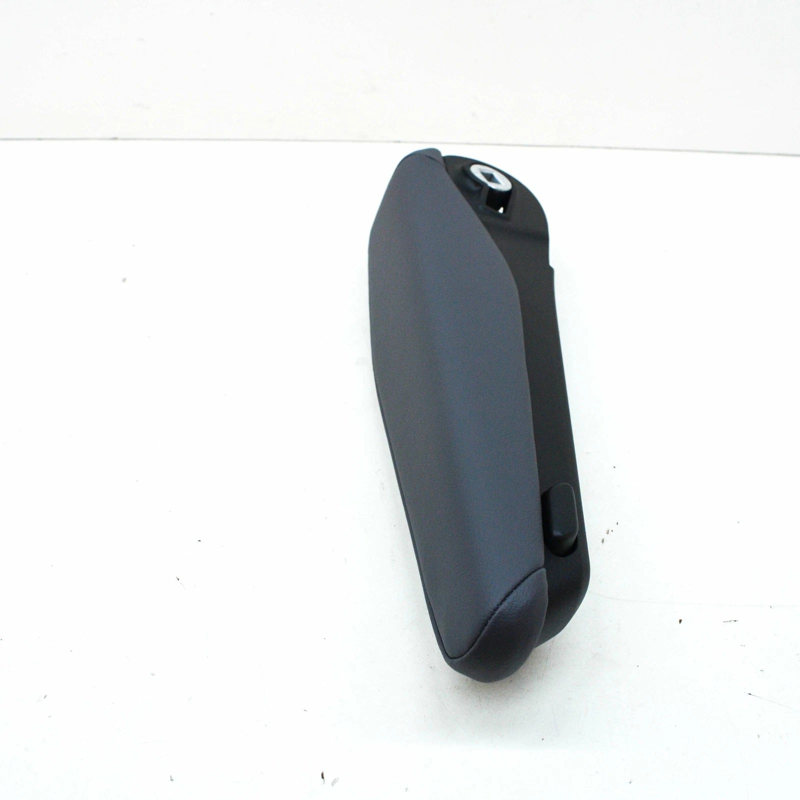 NEW VOLKSWAGEN ID.3 E11 FRONT RIGHT SEAT ARMREST 10A881082AVYK