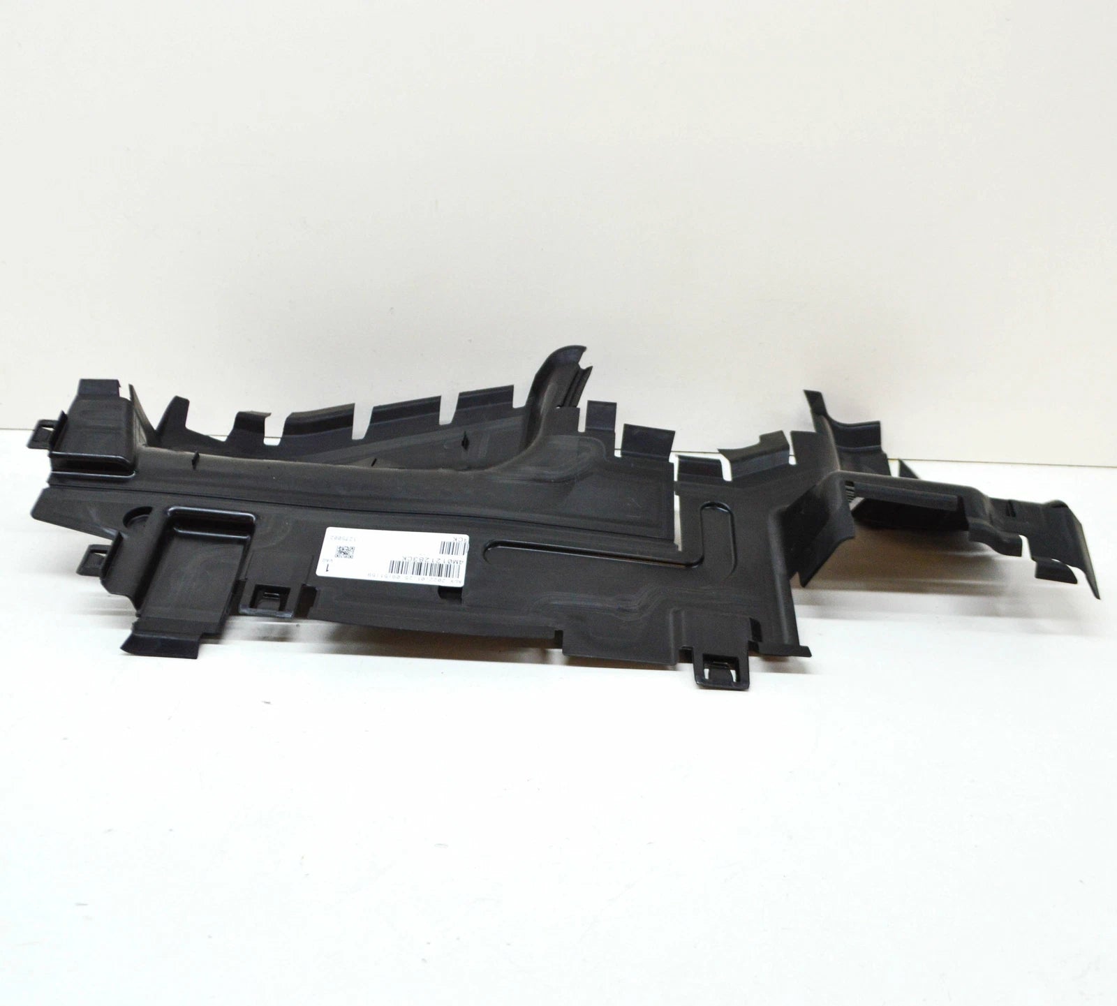 NEW AUDI Q7 4M RADIATOR LEFT AIR GUIDE 4M0121283CK