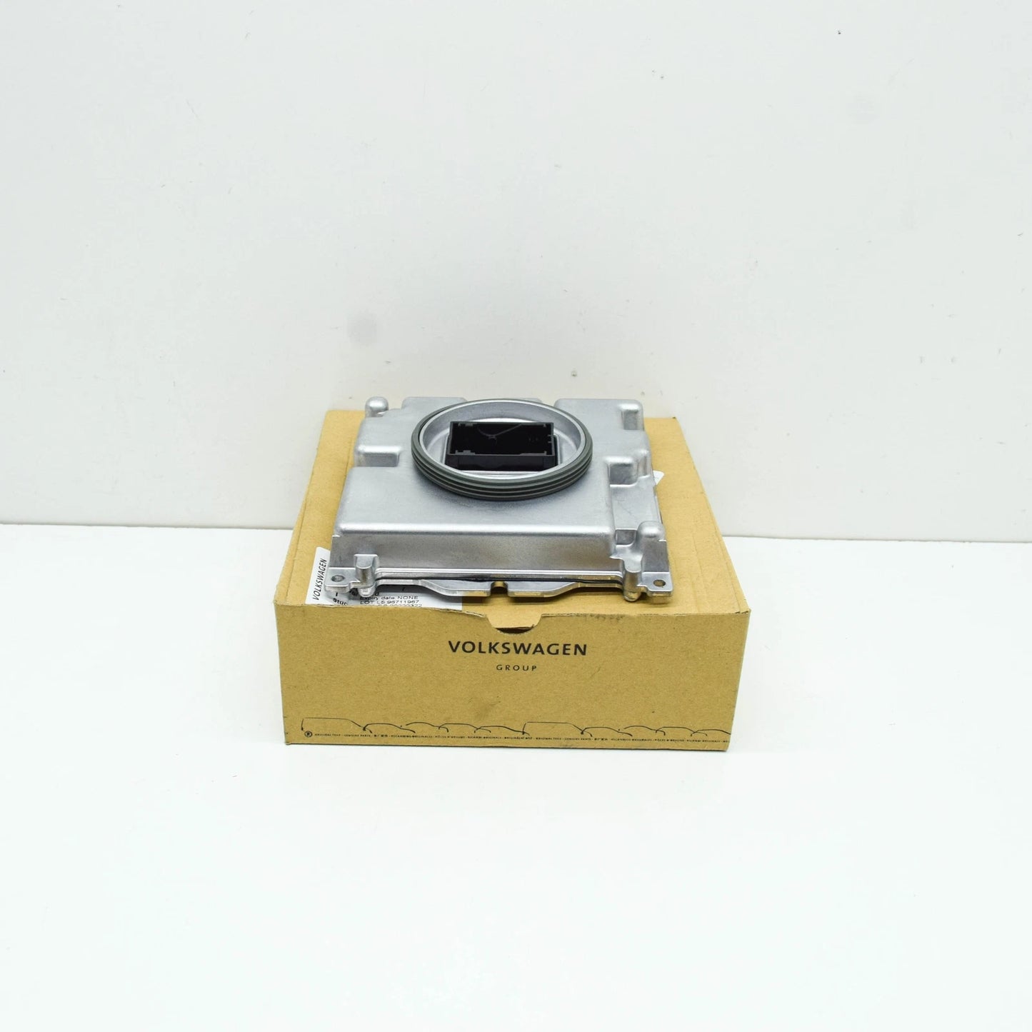 NEW AUDI A3 CABRIO 8V FRONT LED HEADLIGHT POWER MODULE 7PP941592CB ORIGINAL