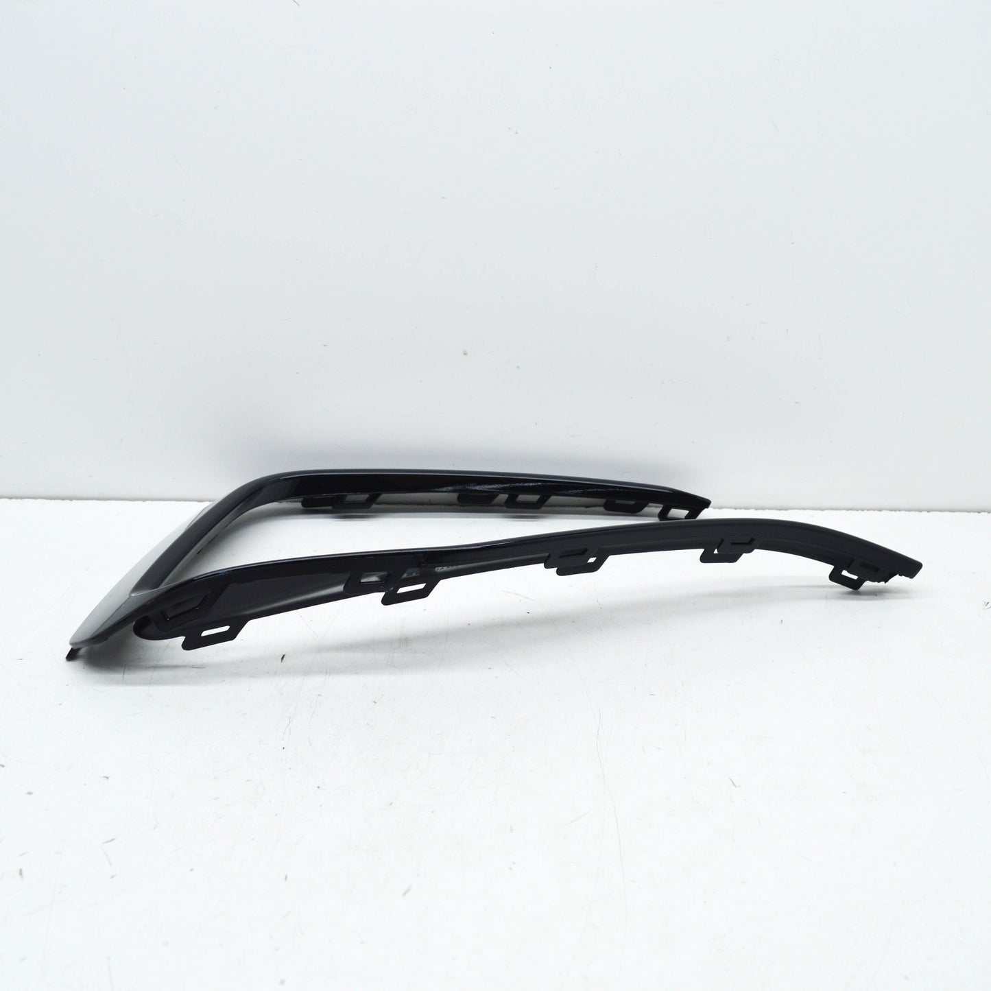 NEW VW POLO AW FRONT BUMPER RIGHT AIR VENT GRILLE TRIM 2G0853712041 ORIGINAL