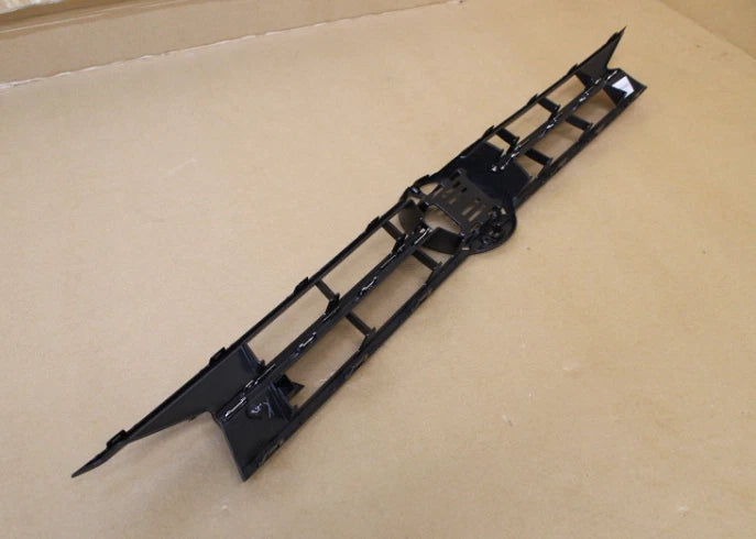 NEW VW POLO AW MK6 RADIATOR GRILLE 2G0853651MZLL ORIGINAL