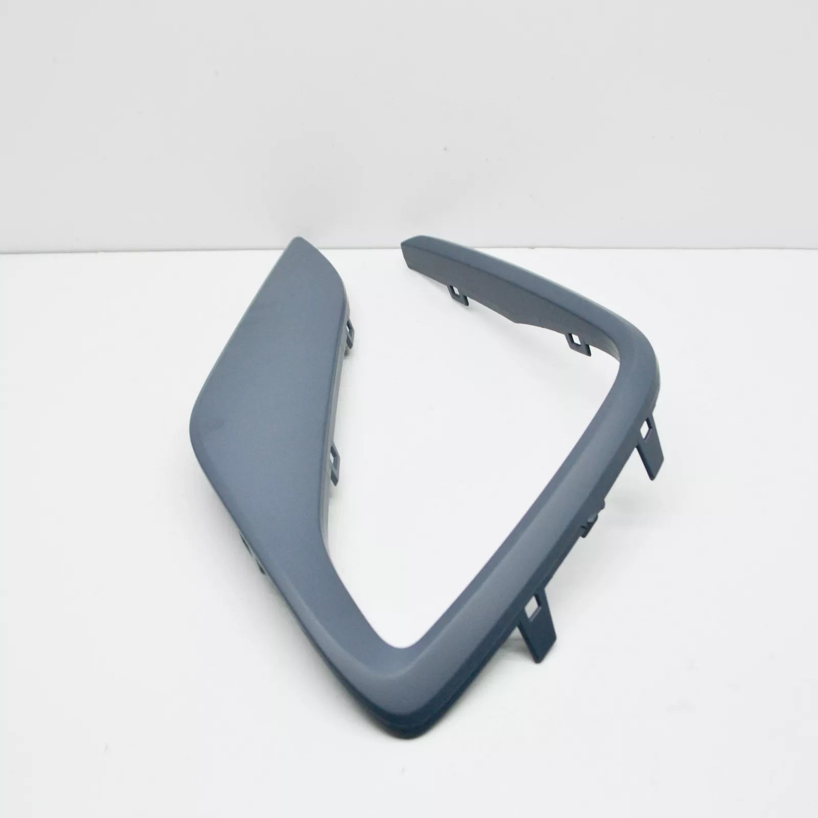 NEW VOLKSWAGEN TIGUAN AD ALLSPACE FRONT LEFT FOG LAMP TRIM 5NN853665KGRU