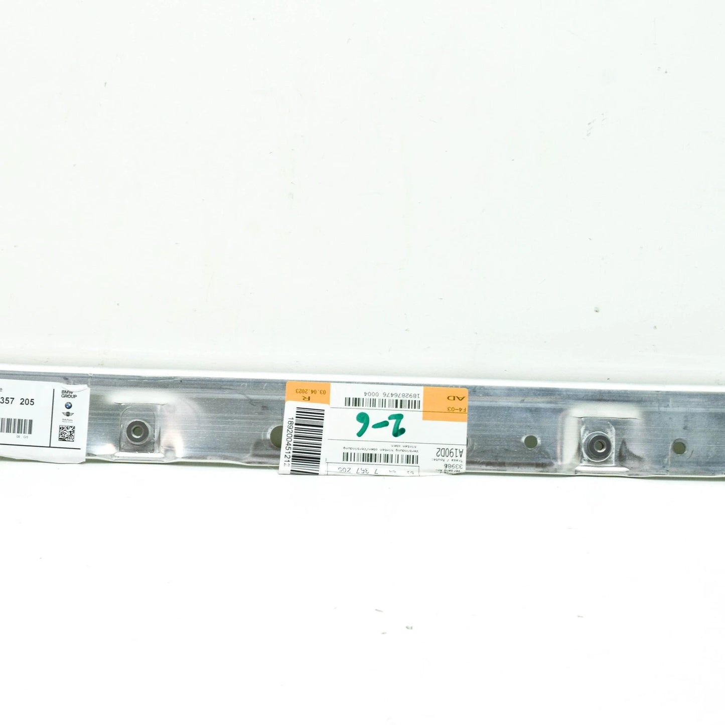 NEW BMW 7 G11 RADIATOR UPPER REAR SUPPORT 51647357205 7357205 2016 ORIGINAL