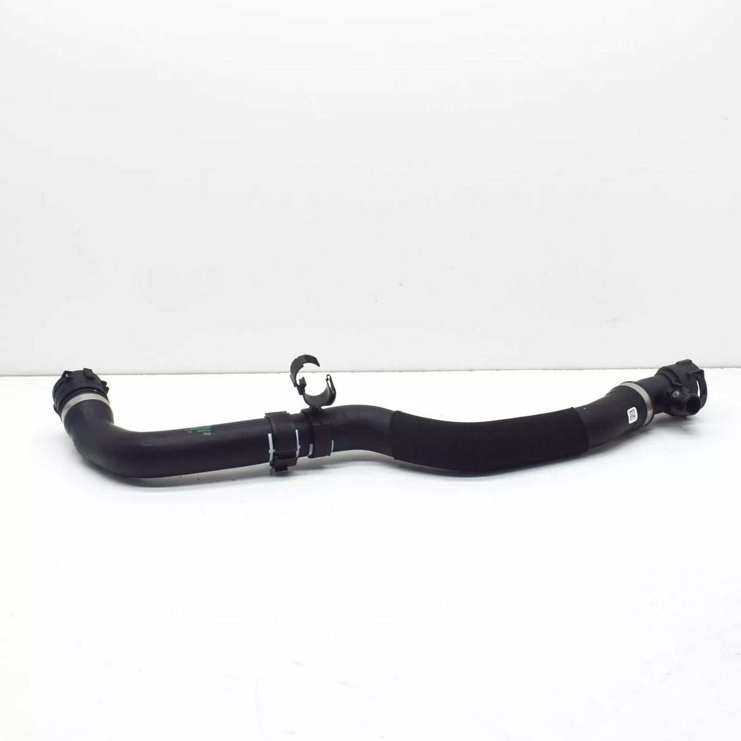 NEW BMW X3 G01 RIGHT WATER RADIATOR HOSE 17127535560 ORIGINAL