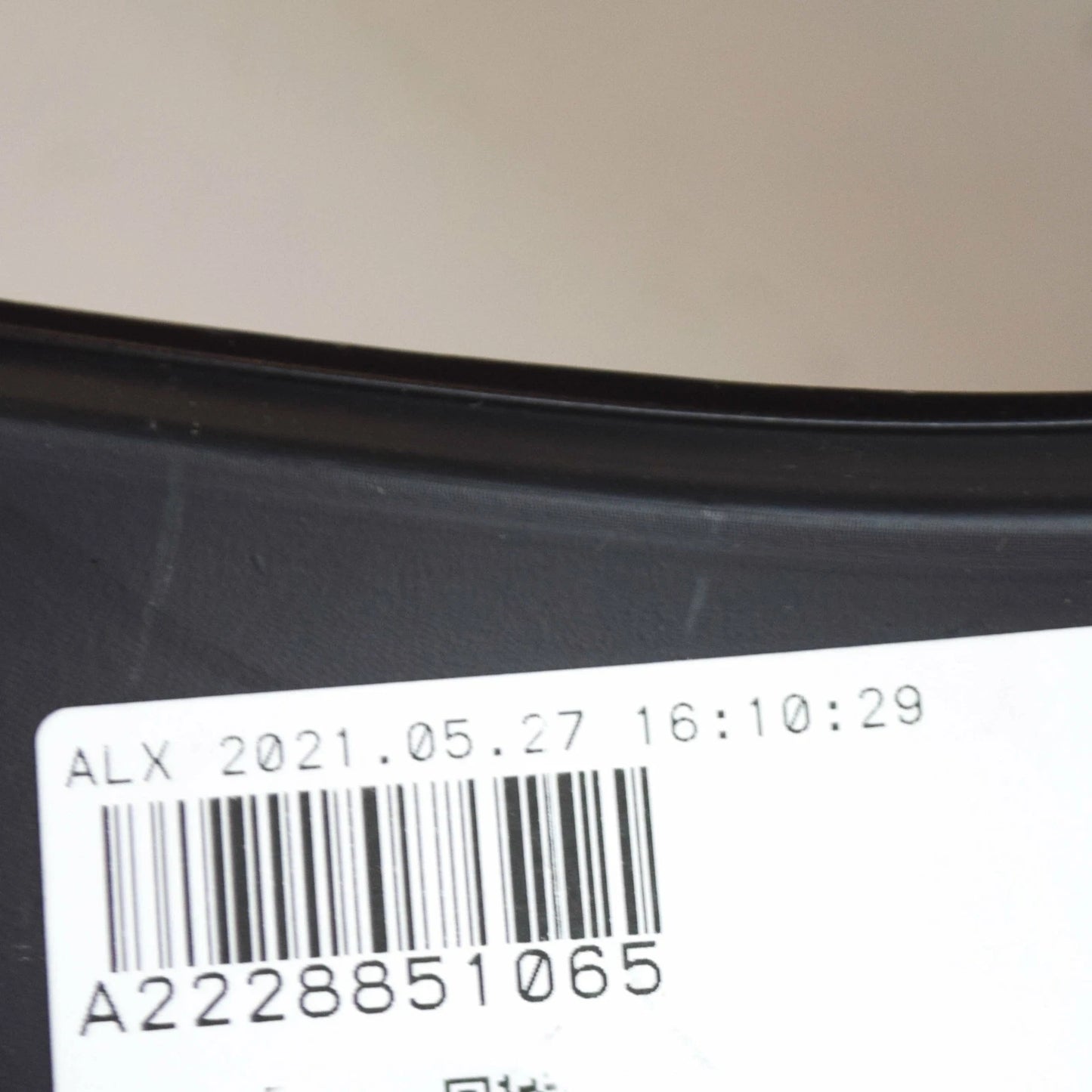 NEW MERCEDES-BENZ S-CLASS W222 FRONT RIGHT BUMPER BRACKET A2228851065 2015