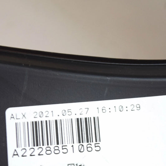 NEW MERCEDES-BENZ S-CLASS W222 FRONT RIGHT BUMPER BRACKET A2228851065 2015