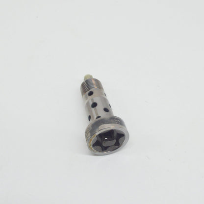 NEW MB AMG GT C190 ENGINE VARIABLE TIMING CONTROL VALVE A2760500278 ORIGINAL